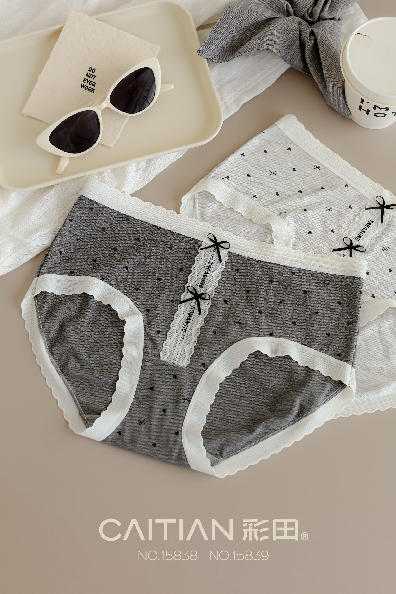 彩田新法式波点女三角裤女生莫代尔加长裆中腰A类甜美蕾丝边内裤