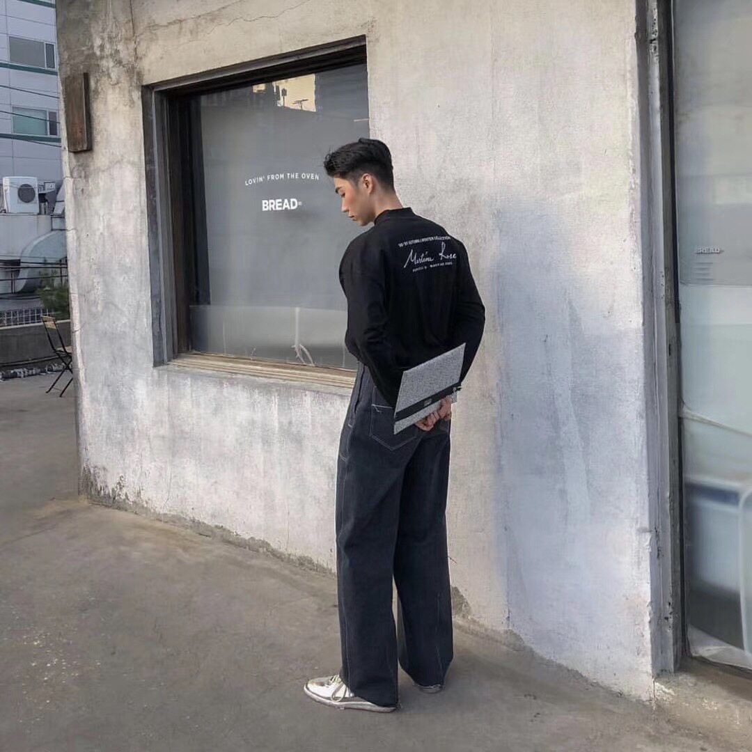 Martine Rose T-shirt 吳亦凡同款高領長袖 INS超火潮情侶款打底在類目 男裝, 衛衣中 - 來自Buy2taobao.com提供專業的淘寶代購服務