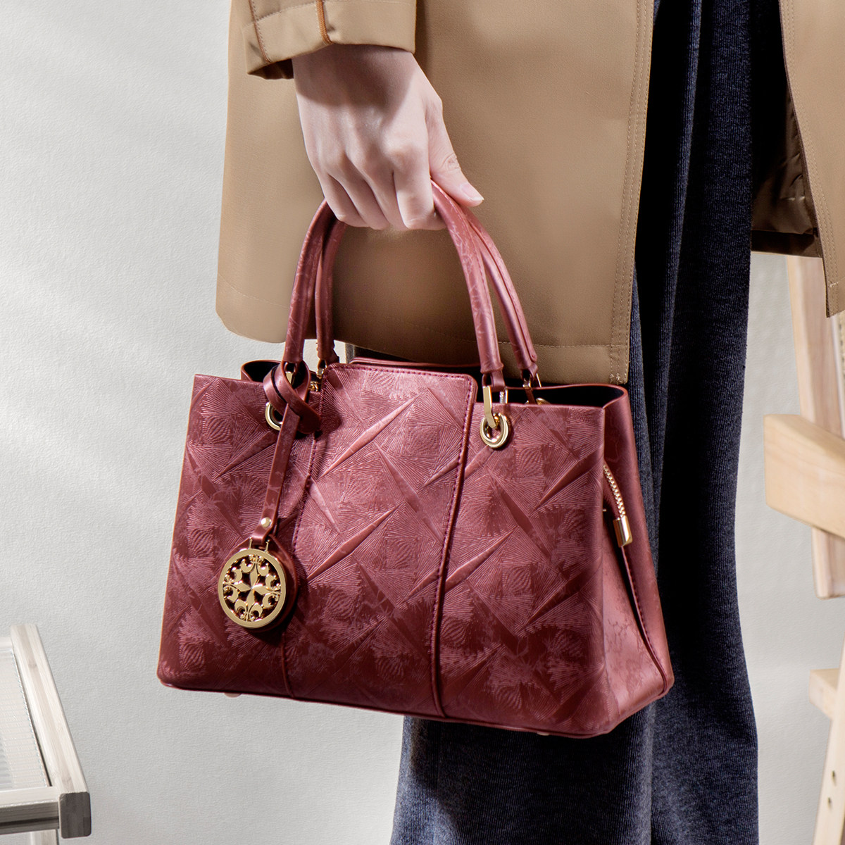 红色包包女新中式新娘手提包中年妈妈款结婚包日常可用斜挎包礼物