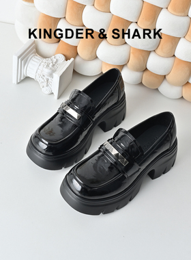 KDS经典鲨女鞋2026年春专柜新品黑色圆头一脚蹬中粗跟轻便乐福鞋