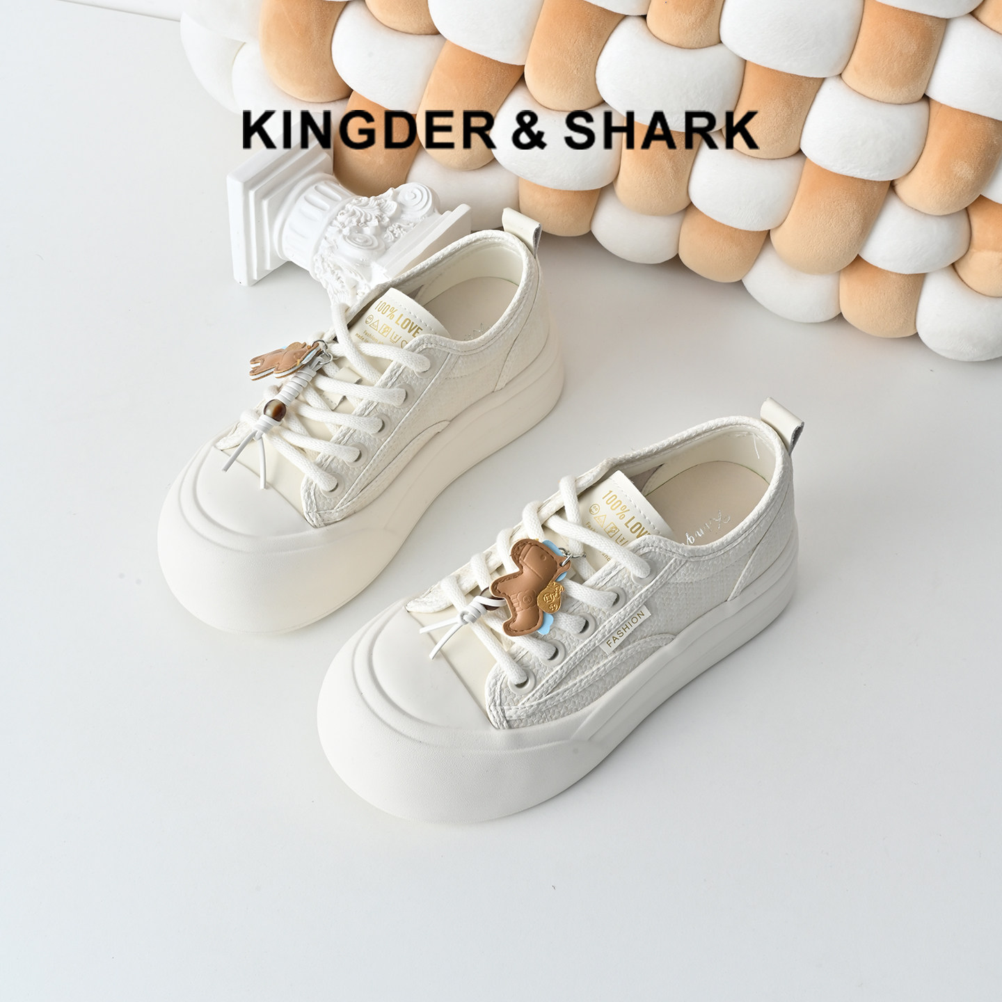 KDS经典鲨女鞋2026年春季专柜新品百搭圆头厚底小马面包鞋休闲鞋,女鞋,时尚休闲鞋,淘宝优惠券,粉丝福利购,淘宝优惠卷