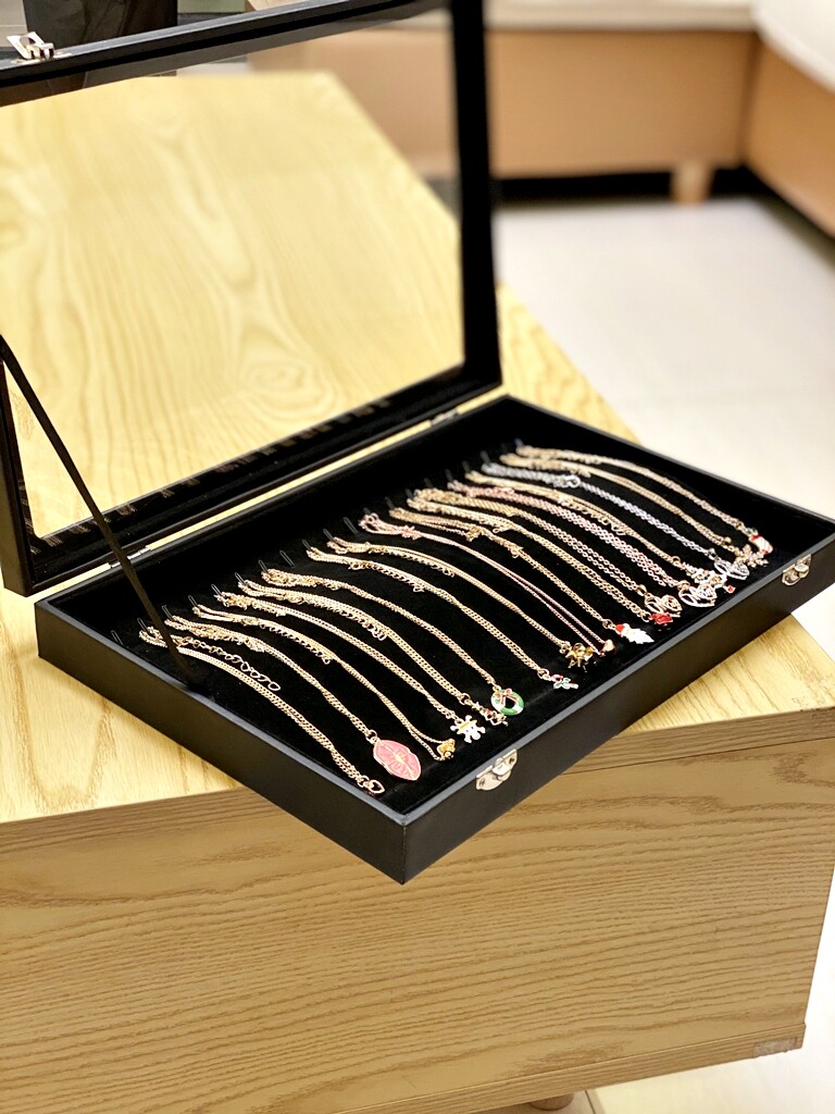 项链收纳盒大容量透明玻璃蛇骨链首饰盒水晶脚链吊坠锁骨链收藏盒,饰品/流行首饰/时尚饰品新,首饰盒,淘宝优惠券,粉丝福利购,淘宝优惠卷