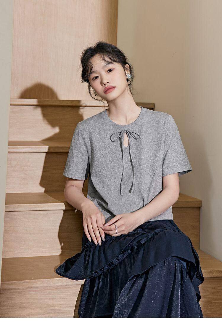 灰色短袖不规则设计感T恤女夏季新款蝴蝶结镂空百搭上衣大码300斤