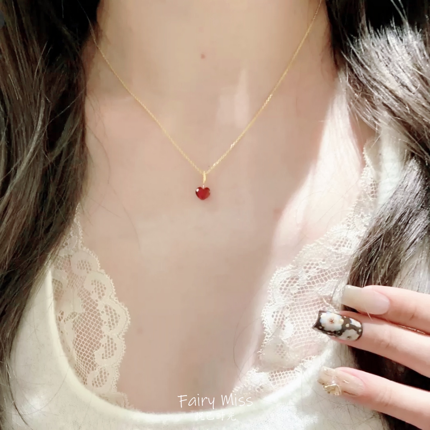 [甜樱桃]极简约mini红宝石爱心锆石吊坠项链小众设计百搭锁骨链女
