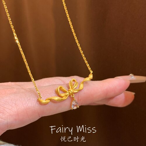 轻奢甜心金禧粉钻蝴蝶结锁骨项链