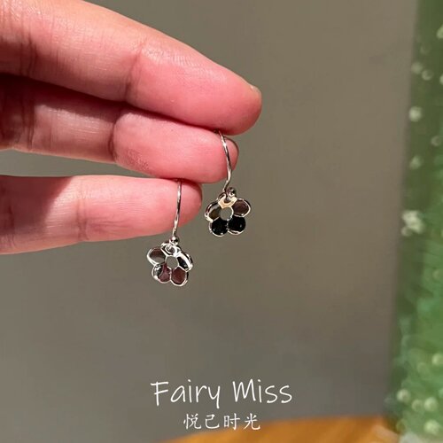 S925纯银花朵耳环女轻奢百搭小众