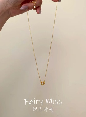 金色碎碎冰爱心拉丝磨砂吊坠项链