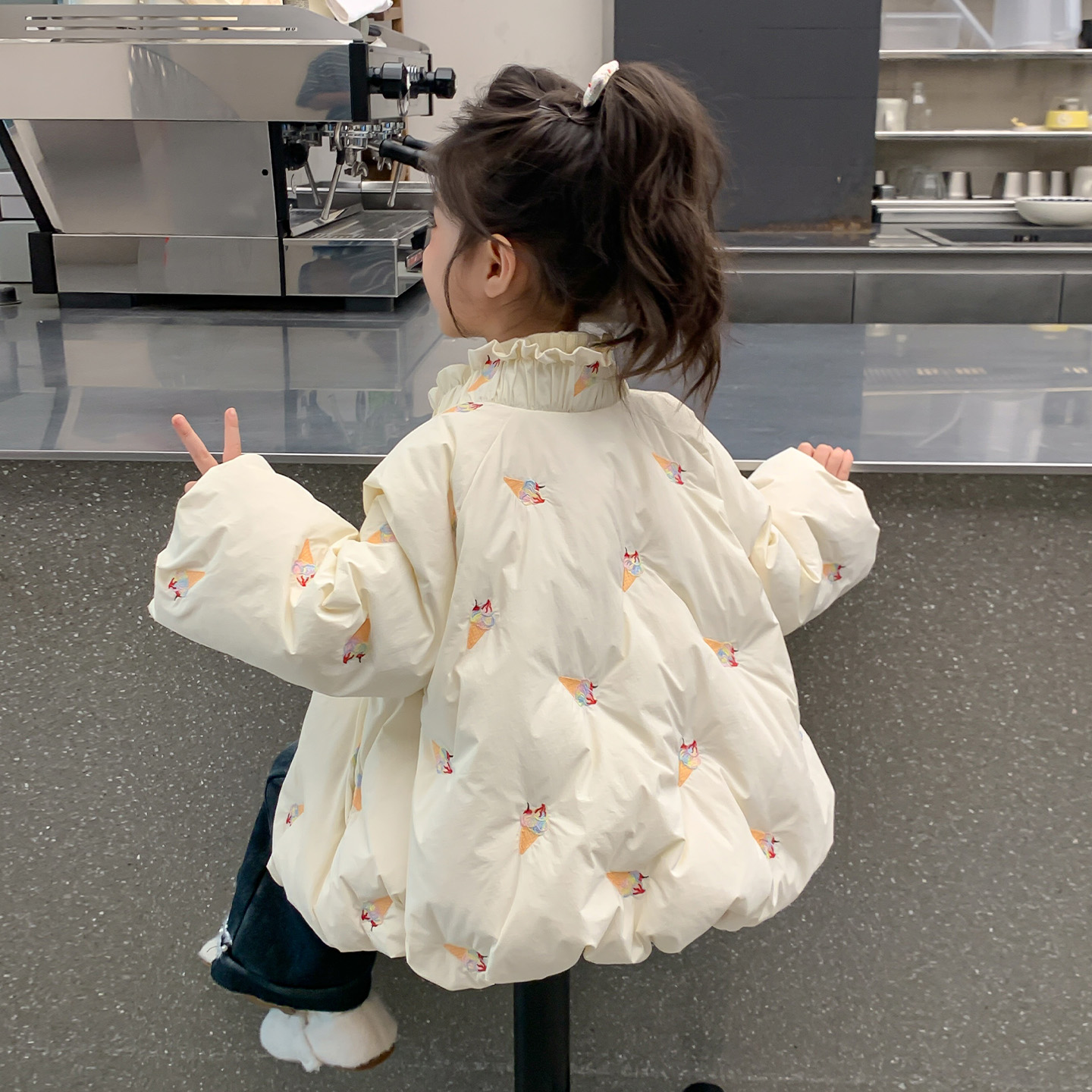 女童羽绒服2025新款洋气女宝宝冬季90白鸭绒外套儿童冬装保暖棉衣