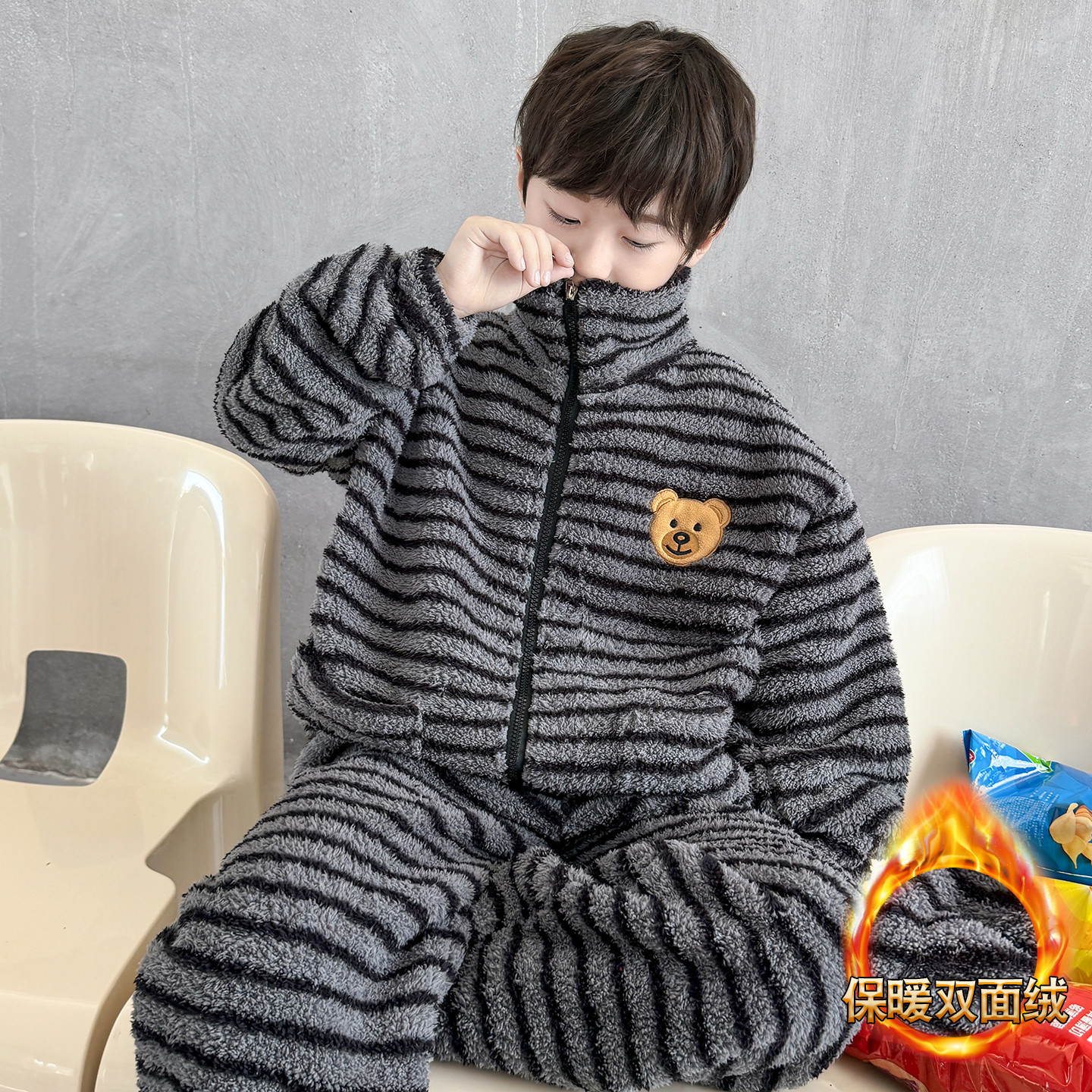 男童冬装法兰绒睡衣套装加厚保暖儿童家居服拉链开衫流行爆款好看