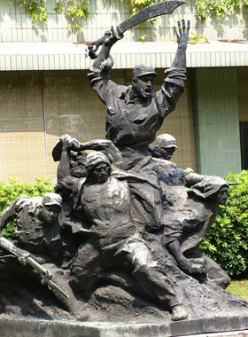 玻璃钢军人雕塑定制战士