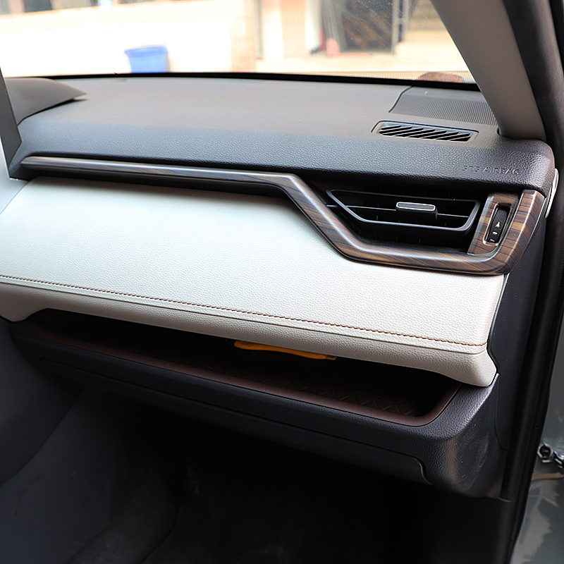 荣放威兰达空调加装口面饰条饰片