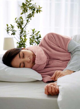 日本COGIT睡眠防干燥防寒护脖护肩保暖披肩柔软舒适保暖御寒斗篷
