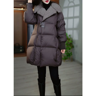 十三行洋气加厚保暖羽绒服女2025年冬季新款妈妈中长款白鸭绒外套