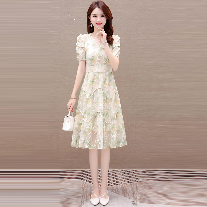 小个子连衣裙女夏小香风奢华气质名媛轻奢高级感显瘦减龄精致高端