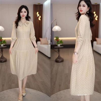 连衣裙2025新款今年流行爆款秋款气质打底简约干练打底女士中长款