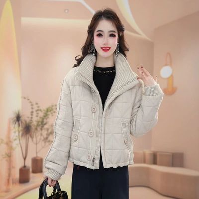 2025新款今年流行爆款冬季洋气短款女士洋气羊毛绒保暖棉服外套