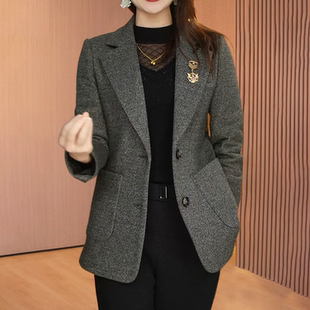 高档洋气毛呢西装外套女2026年新款秋冬十三行高级感妈妈西服上衣