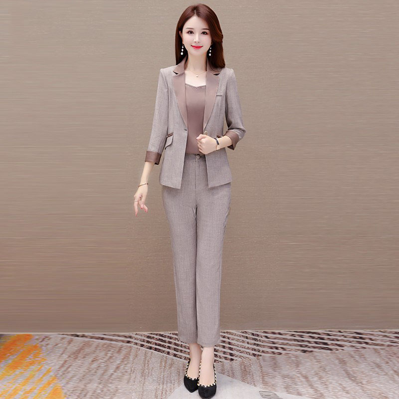 高端时尚减龄洋派职业西装超火三件套装女2025早春秋季小个子妈妈