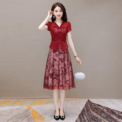 喜婆婆婚宴装妈妈礼服连衣裙2025新款夏高端气质年轻旗袍假两件套