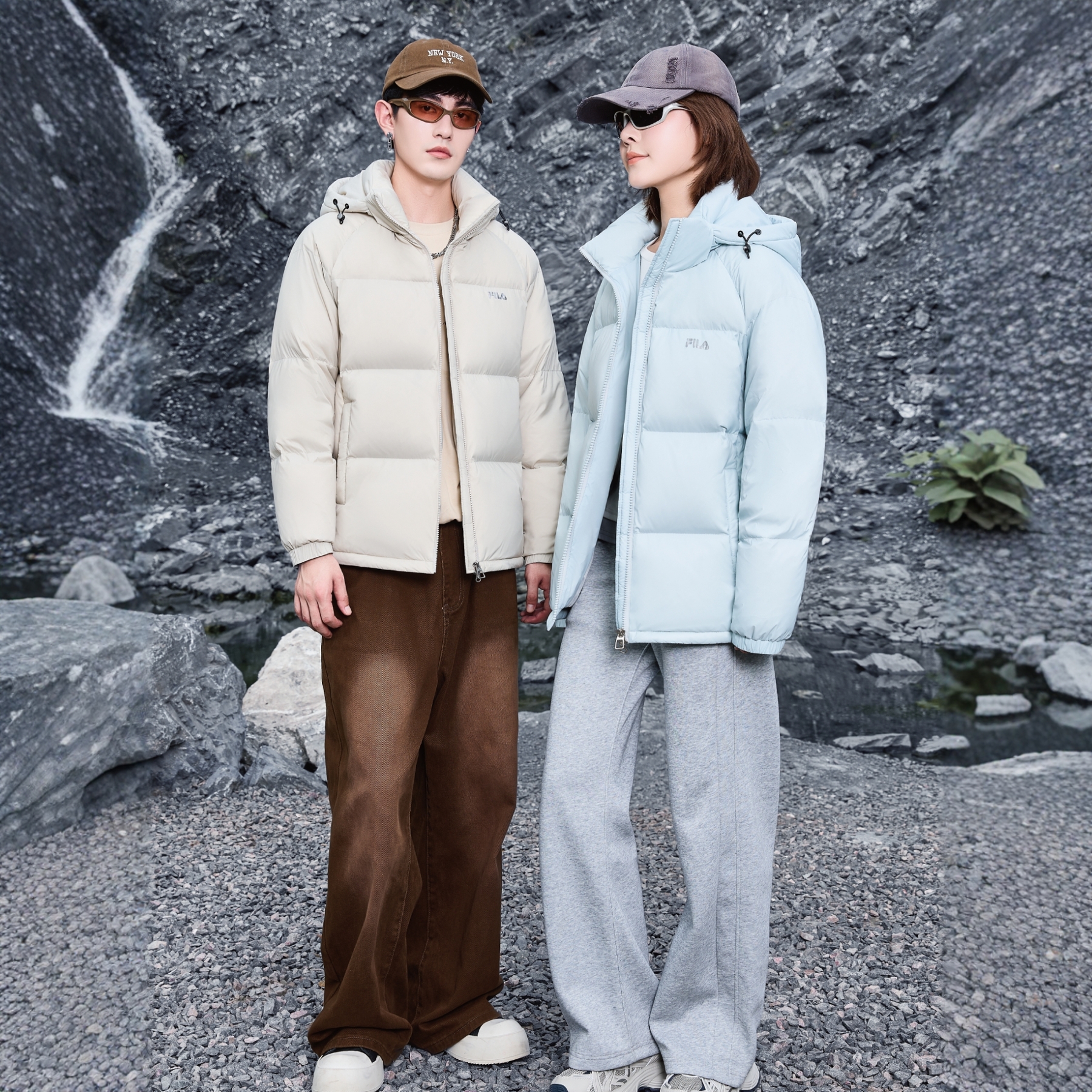 羽绒服翻新亲子情侣简约直筒面包