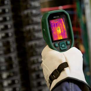 美国FLIR菲力尔IRC130手持式红外线红外热像仪带MSX热成像