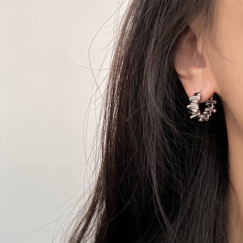 doudoustore褶皱耳环