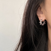 DOUDOUSTORE小众设计感肌理花边褶皱耳环耳扣女小巧日常耳钉耳饰