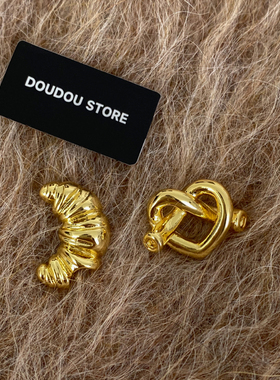 DOUDOUSTORE 925银针牛角面包不对称趣味耳环甜酷气质耳钉耳饰