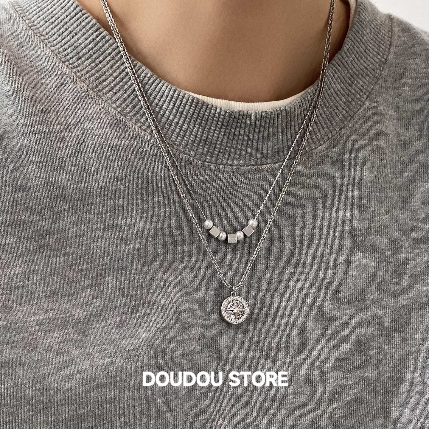 DOUDOUSTORE保色双层四芒星几何珍珠蛇骨链女简约银色项链百搭款