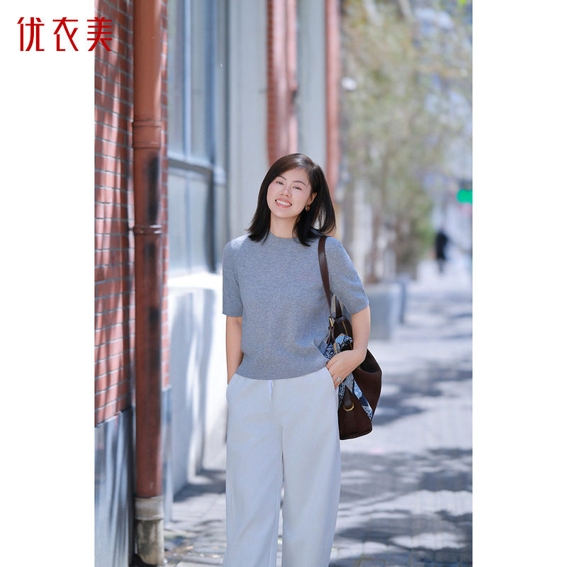 优衣美秋季新款羊毛套头针织衫宽松五分袖亲肤百搭上衣14985