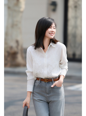 优衣美法式重工刺绣翻领衬衫棉麻混纺新款宽松显瘦百搭13260