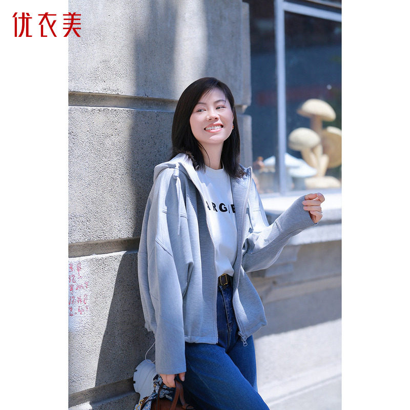 优衣美新款休闲宽松棉混纺翻领拉链卫衣外套女百搭上衣16146