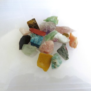 天然水晶矿石摆件白紫黄粉水晶原石矿物晶体香薰扩香石教学标本石