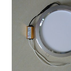 集成吊顶浴霸取暖器中间圆灯8寸LED平板灯卫生间厨房四灯暖+照明