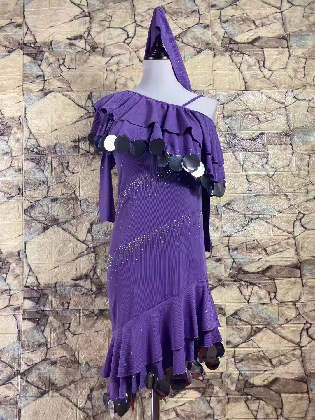 新品肚皮舞malaya短裙民俗融合练功服闪片表演服班服团服定制