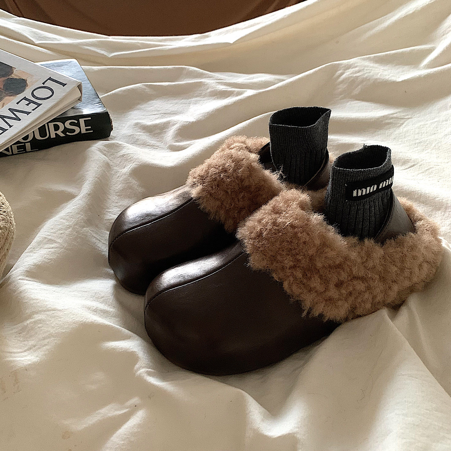 老钱高级~复古皮面加绒半拖勃肯鞋女冬外穿ins网红一脚蹬棉鞋飘鞋,女鞋,勃肯鞋/软木鞋,淘宝优惠券,粉丝福利购,淘宝优惠卷