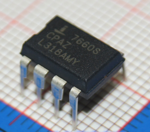 ICL7660SCPAZ ICL7660S DIP-8 开关稳压器 进口原装