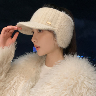扎头发戴的帽子秋冬季新款女款可扎马尾显脸小加绒护耳保暖帽空顶