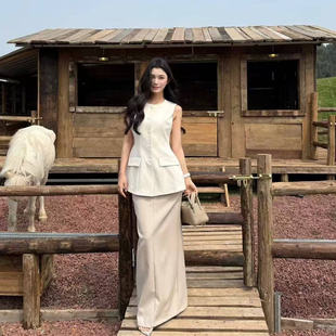 Vane韦恩十三行高品质高腰后开叉显瘦长裙2025新款直筒半身裙女