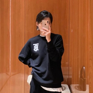 海外优选 BBR TB大字母圆领长袖卫衣经典套内搭男女同款