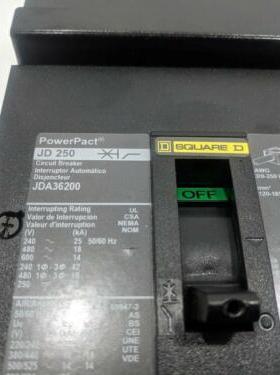 Square D Powerpact Jda36200 3-pole 200 A 600v I-Line Disjonc