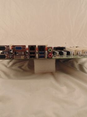 Advantrech AIMB-782QG2 AIMB-782QG2-00  A1E i3 i5 i7 Q77