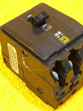 QOB310 Nuevo Square D Qob310 10 Amperios 3-polos Perno en Di