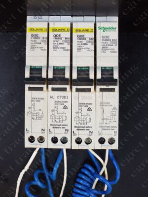 QOE Square D Schneider QOE Qwikline 30mA  RCBO Circuit Break