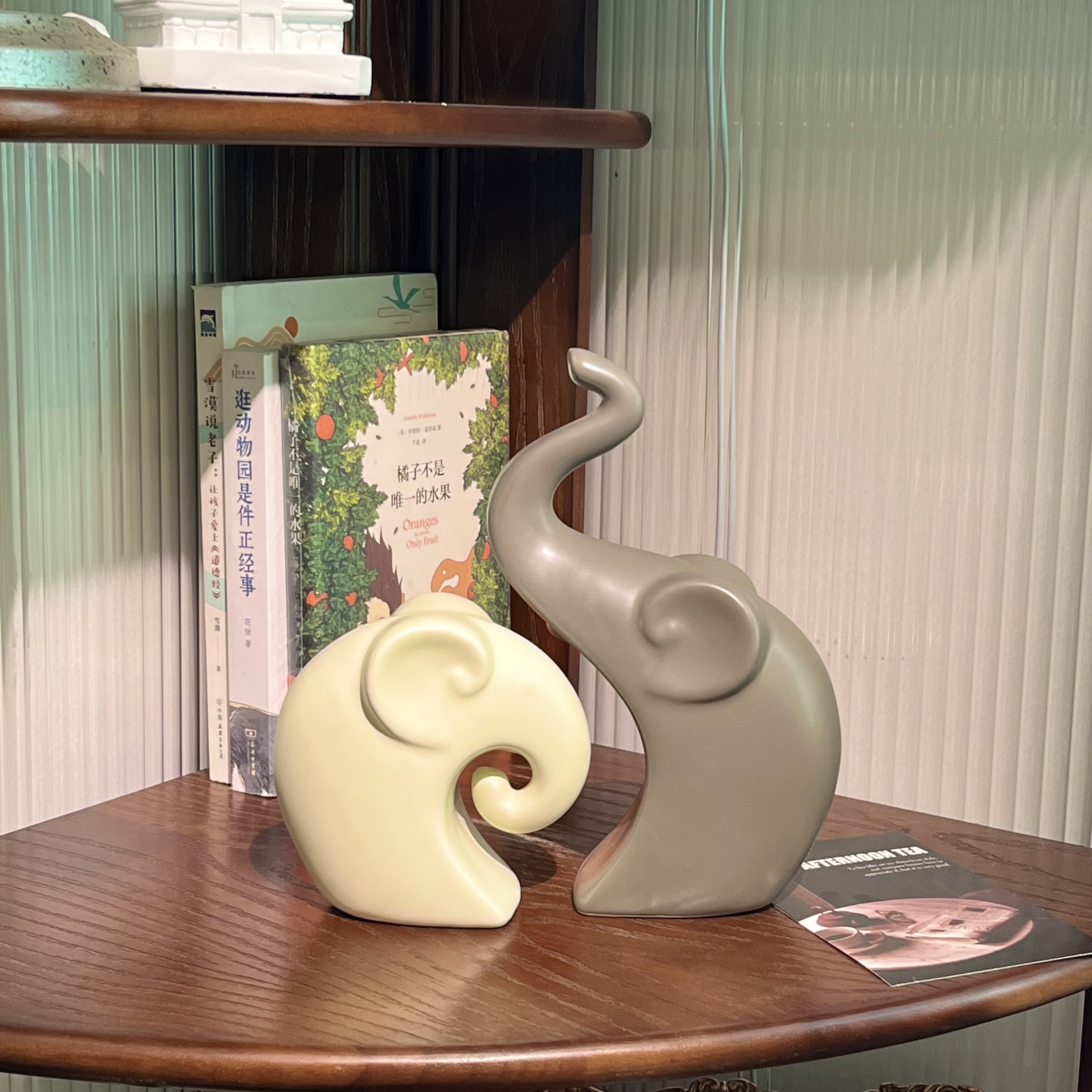 创意陶瓷大象摆件一对 简约现代家居工艺品 客厅软装情侣象摆设