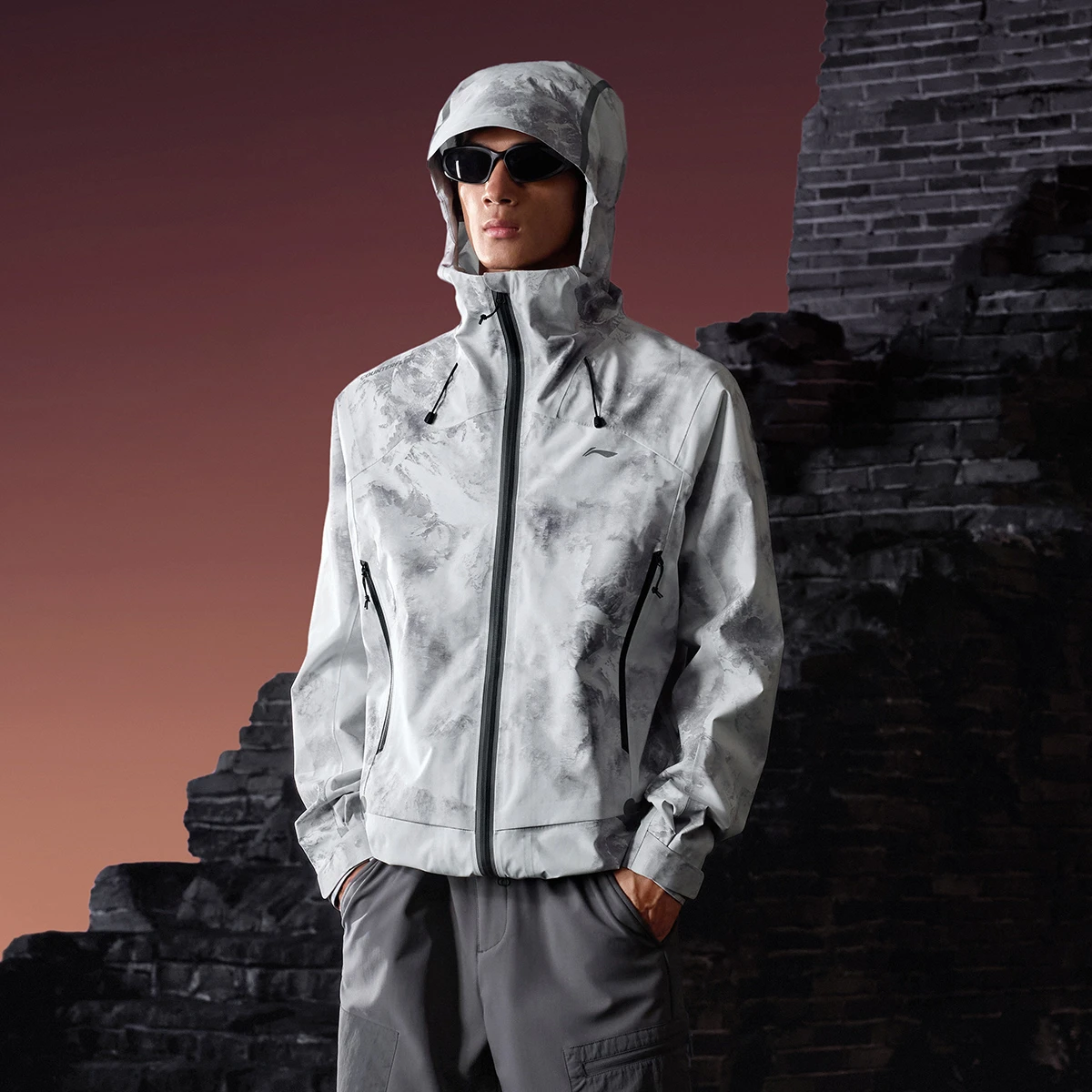 李宁户外CF溯万龙甲男子2025新款防风防暴风雨单层冲锋衣AEMV071