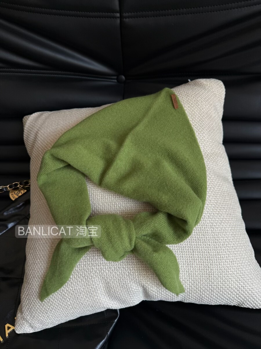 今年超火～显白绿色100%羊毛三角披肩女韩系复古小领巾坎肩围巾男,服饰配件/皮带/帽子/围巾,围巾/丝巾/披肩,淘宝优惠券,粉丝福利购,淘宝优惠卷