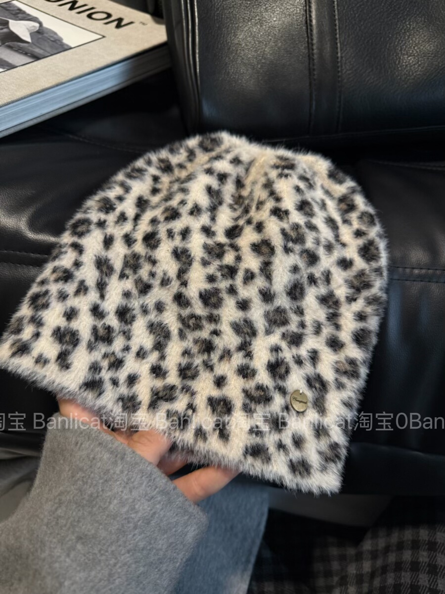 BanliCat 美式小众街头复古豹纹冷帽子女秋冬保暖包头帽2025新品