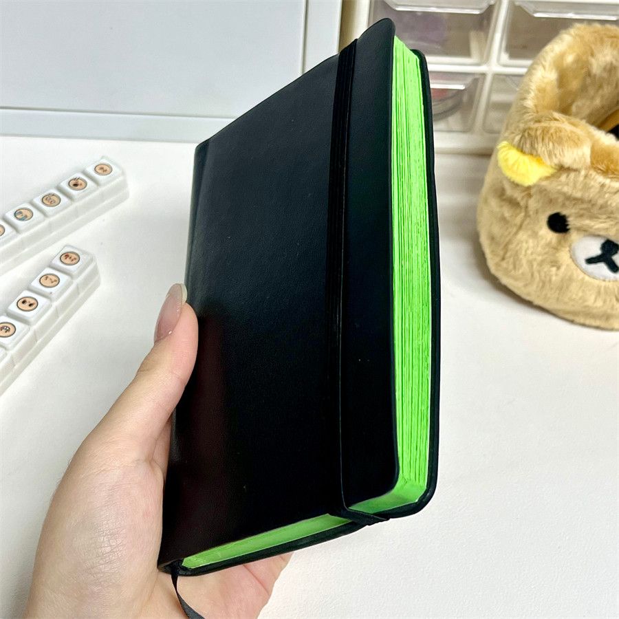 亮绿活力派三折页梦境笔记手账本