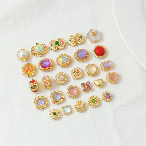 保色镶锆镂空圆形领结四叶草隔珠